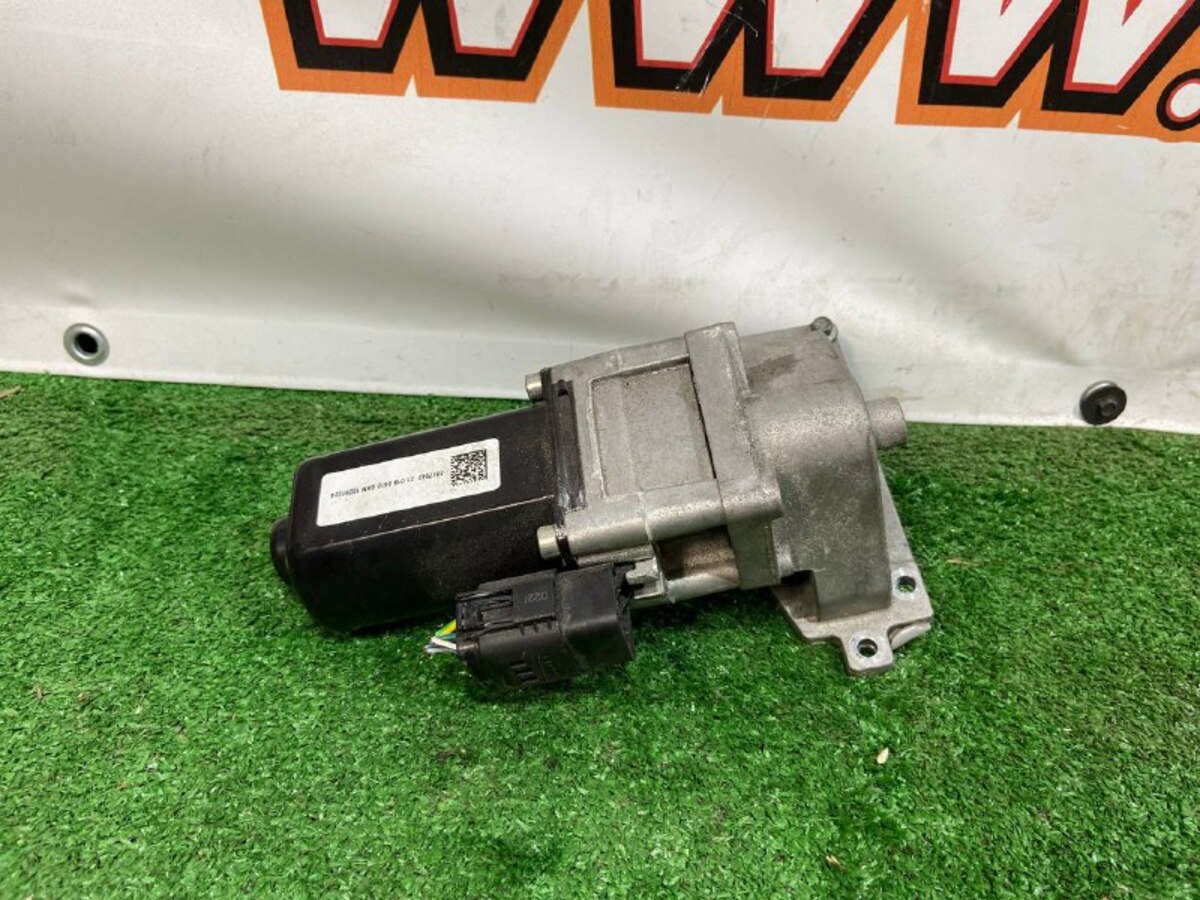 LR041966 Reducer rear locking engine Range Rover Sport L494 (2014-2022) used